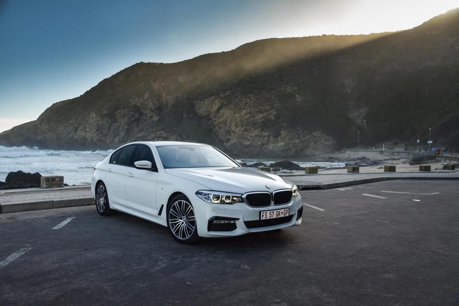  BMW 520d Sedan M Sport 2017 года  (ZA) (фото 22 из 23)